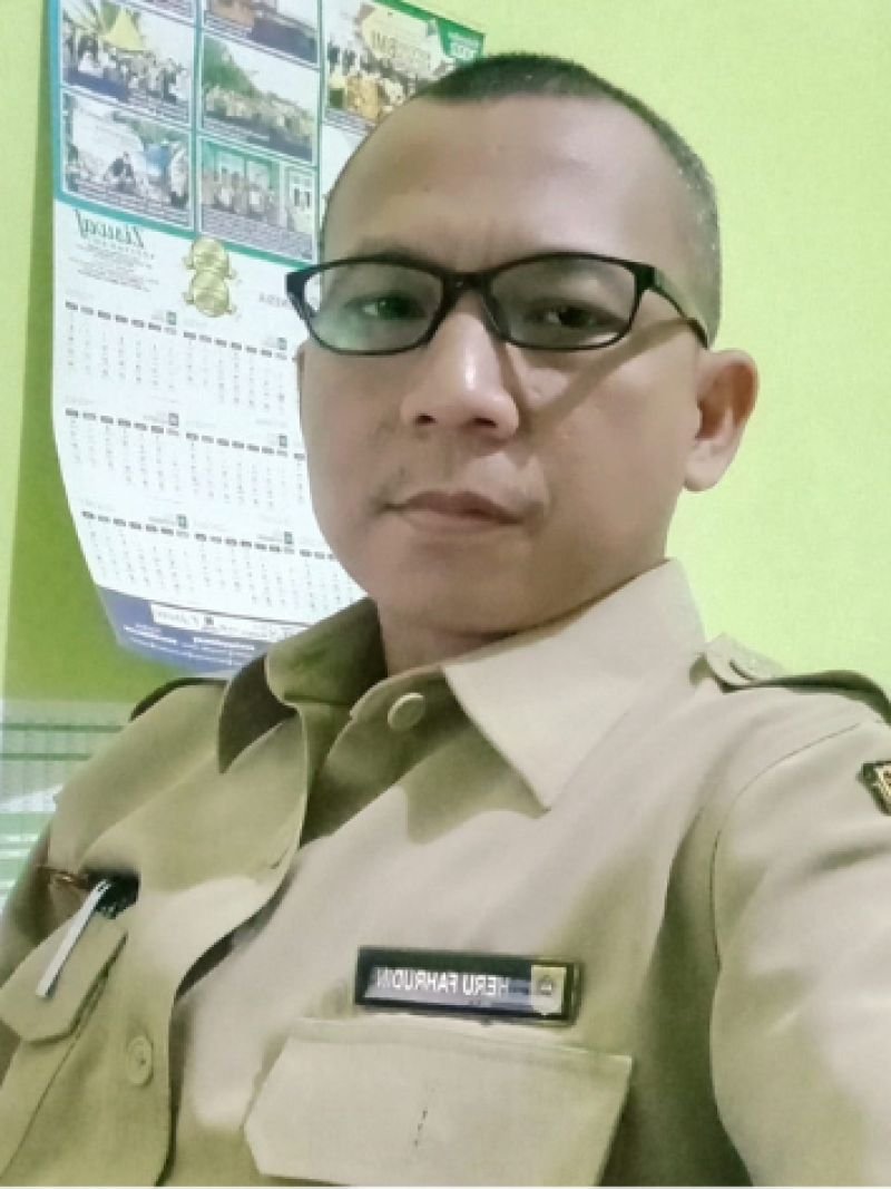 Foto HERU FAHRUDIN, S.A.P